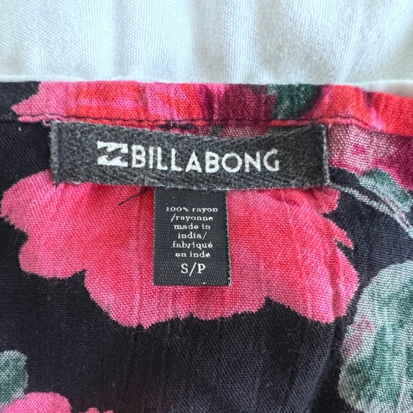 BILLABONG off the shoulder crop top - Picture 4 of 5